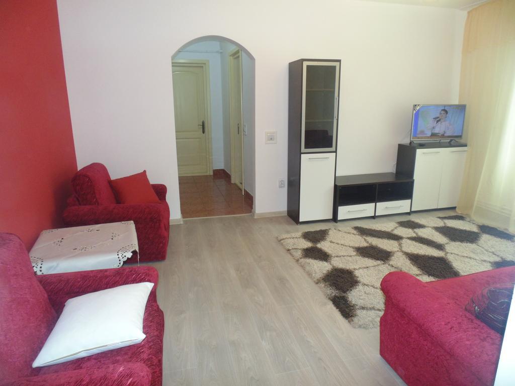Lary Apartament Suceava Room photo